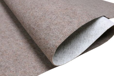 Wykładzina do altany lub ogrodu zimowego – odporna i estetyczna